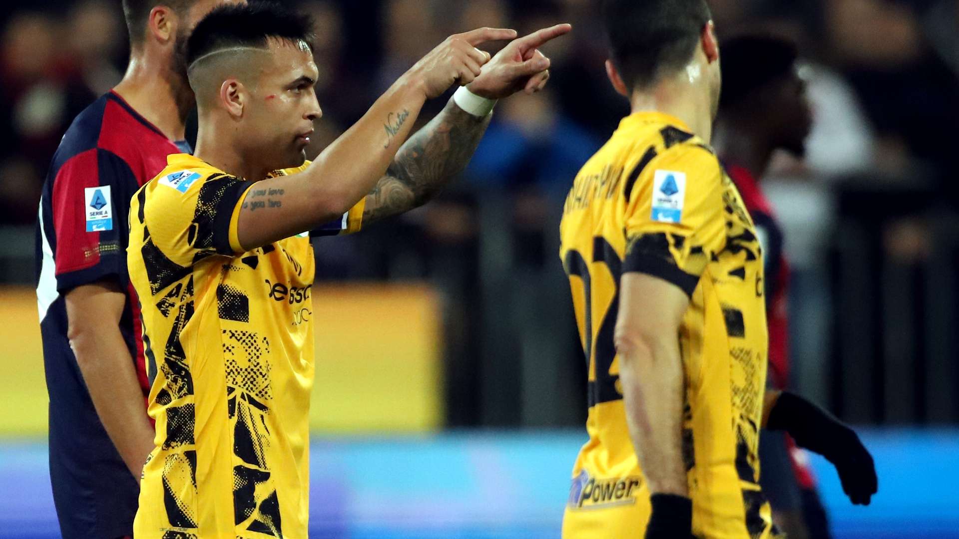 两队在点球 两队在点球