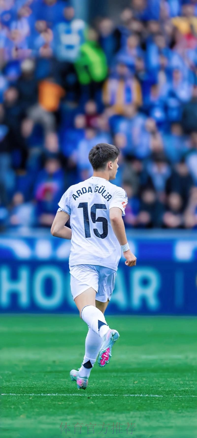 记者:门迪、卡马文加参加合练 琼阿、克罗斯缺席 记者:门迪、卡马文加参加合练 琼阿、克罗斯缺席