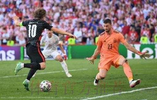 媒体:尽管出场时间下滑 但魔笛希望留队再战一年 媒体:尽管出场时间下滑 但魔笛希望留队再战一年